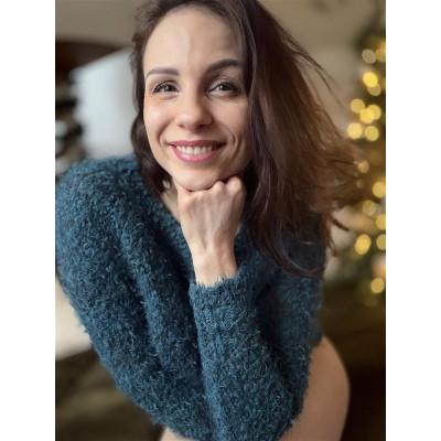 Türkiser Flauschpulli